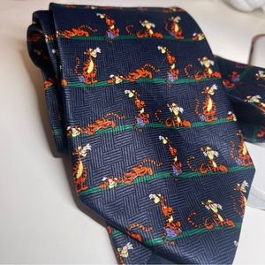 Vintage Tigger Winnie the Pooh Disney Adult Tie